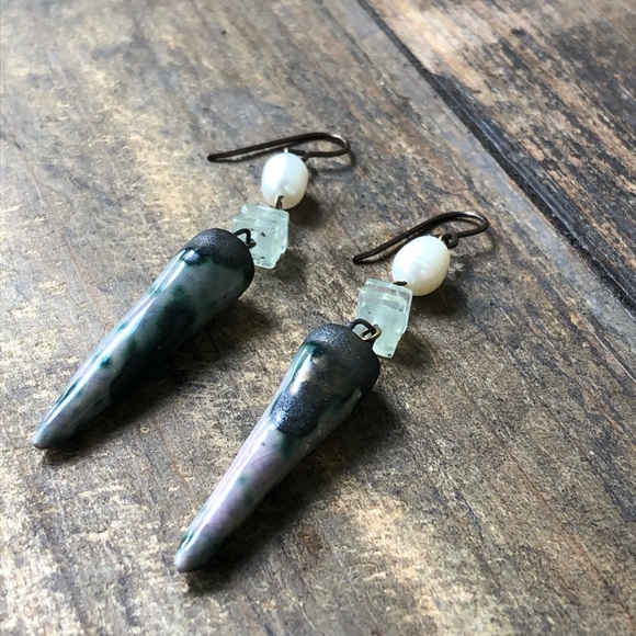 Ceramic Gemstone Earrings - Picture 1 of 6